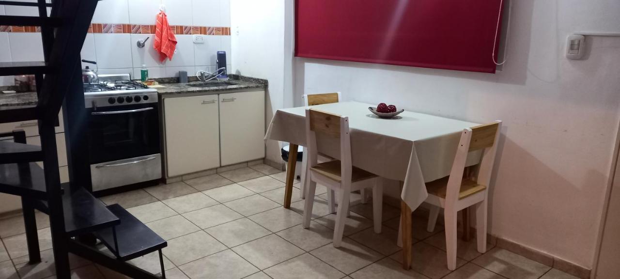 Dpto Economico Tres En Ballester Con Tv Villa Ballester