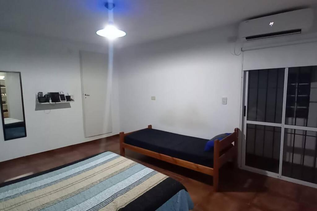 Dpto Economico Tres En Ballester Con Tv Apartment