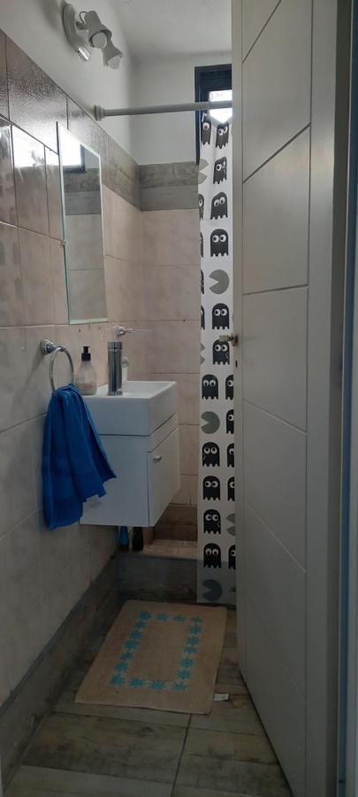 Apartment Dpto Economico Tres En Ballester Con Tv *